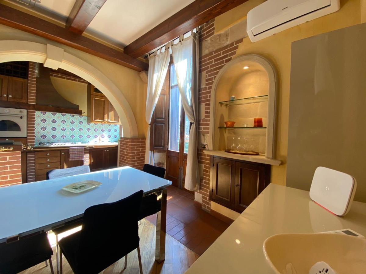 Appartamento Casa Chiara, Roof Terrace, 100M To The Historical Center Lecce Esterno foto
