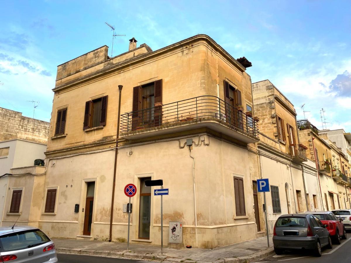 Appartamento Casa Chiara, Roof Terrace, 100M To The Historical Center Lecce Esterno foto